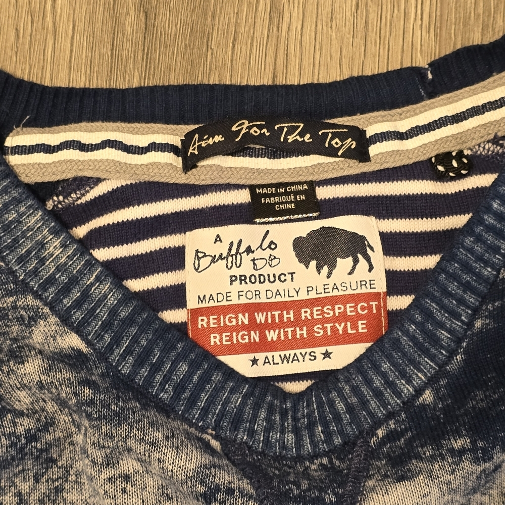 Buffalo Sweater - Picture 2 of 6